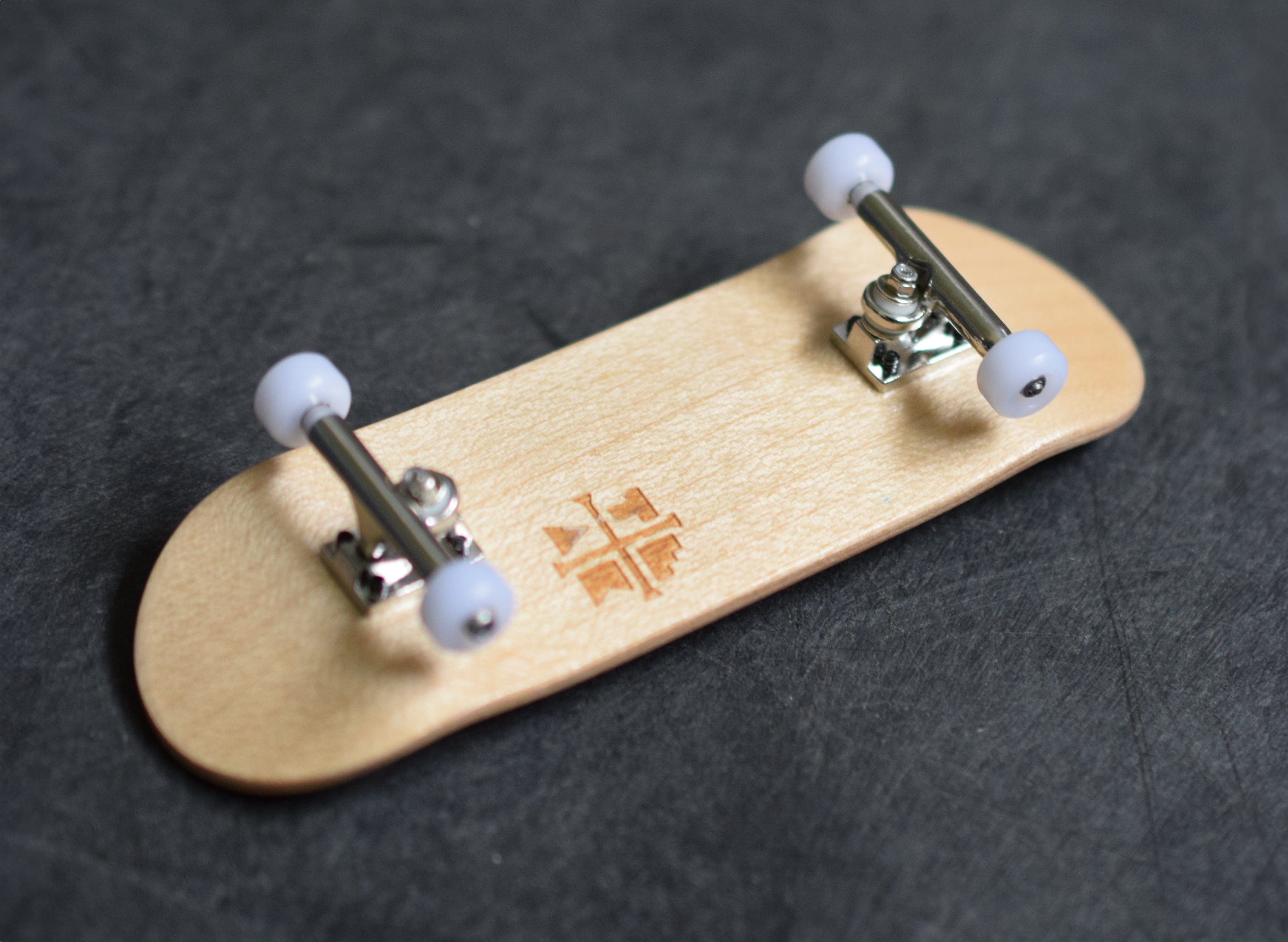 32mm Prolific Gen2 Fingerboard Complete - Teal Yeti Graphic - Gen2 P –  Teak Tuning Pro Fingerboards